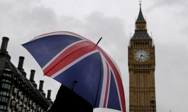 İngiltere'de 'hayatın normale dönmesi için hazırlık yapıldığı' iddiası