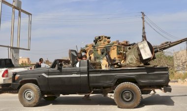 Libya hükümet kuvvetleri 7 cephede ilerliyor