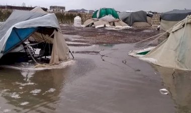 Yemen'de sel felaketi 2 binden fazla göçmeni etkiledi