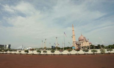 Malezya'da 'sosyal mesafeli ramazan' başlıyor