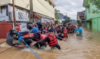 Endonezya'da 81 bin kişi selden etkilendi