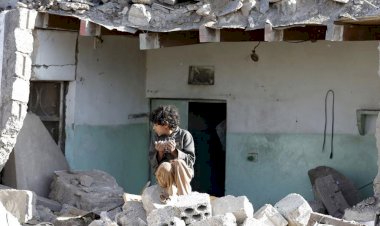 Suudi Arabistan güçleri Yemen'de 1'i çocuk 4 sivili katletti