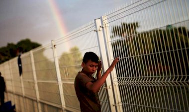 Meksika'da COVID-19 testi pozitif çıkan 4 sığınmacı çocuk sınır dışı edildi