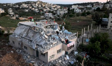 Esir ve şehitlerin evlerini yıkma İsrail'in direnişe karşı aciz kaldığının göstergesidir