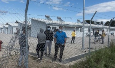 'COVID-19, AB'ye sığınmacı akınını tetikleyebilir'