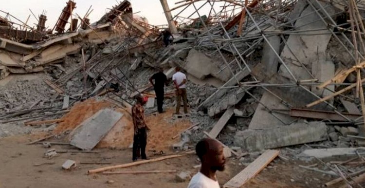 Nijerya'da bina çöktü: 15 ölü