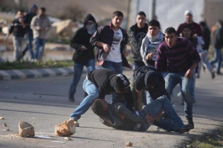 İşgalci İsrail askerleri Batı Şeria'da iki Filistinliyi yaraladı
