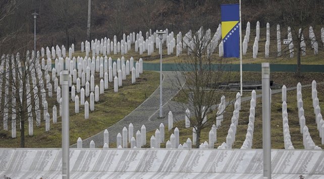 Srebrenitsa Anma Merkezi 'Soykırımı İnkar Raporu' yayımladı