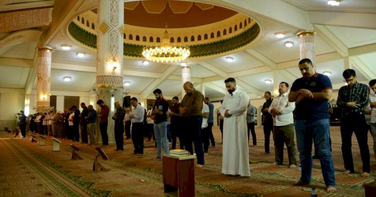 Kürdistan bölgesinde camilerde teravih namazı kılınmaya başlandı