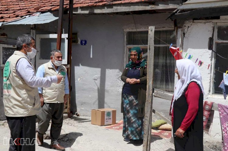 Umut Kervanı'ndan Ankara'daki muhtaçlara Ramazan yardımı