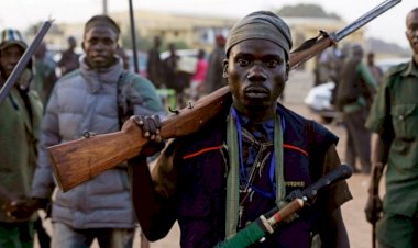 Güney Sudan'da kabile çatışmasında yüzlerce kişi hayatını kaybetti