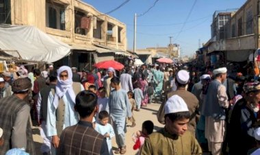 Afgan halkı ateşkesin gölgesinde bayram coşkusu yaşıyor