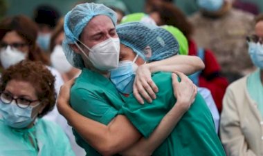 ABD COVID-19 salgınında 100 binden fazla kayıp verdi