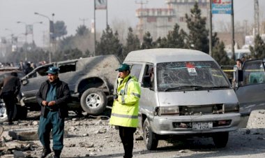 Afganistan'da yol kenarına yerleştirilen bomba patladı: 9 ölü