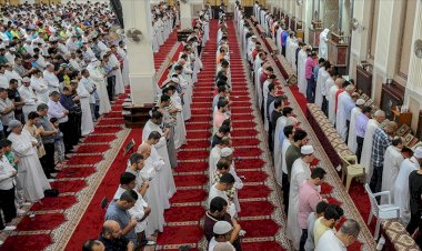 Kuveyt'te camiler 3 ay aradan sonra yeniden ibadete açılıyor