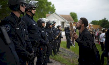 ABD'de polislerin kişisel bilgileri internete sızdırıldı