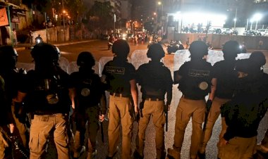 Lübnan'da ekonomik kriz protestolarında 10 kişi yaralandı