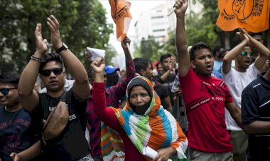 Atina'da mültecilerden gösteri