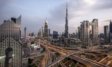 BAE'deki İngiliz göçmenler, elllerindekileri satarak İngiltere'ye dönüyor