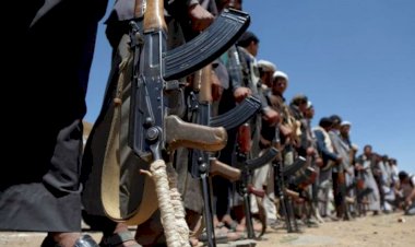 Husiler BAE destekli bir komutanın saflarına katıldığını duyurdu