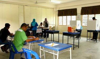 Malezya'da erken seçim sinyali