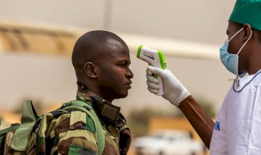 Senegal'da kuvet komutanları COVID-19'a yakalandı