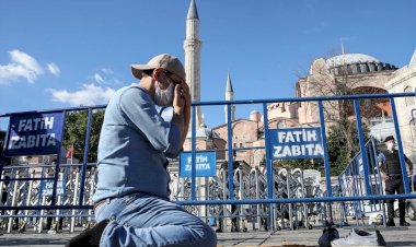 Mimarlar Odası Ayasofya kararını hazmedemedi: İktidar Atatürk ve Cumhuriyetle hesaplaşıyor