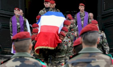 Mali'de bir Fransız askeri öldürüldü