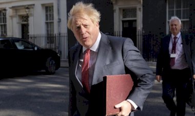 Johnson: Avrupa'da vaka sayılarındaki artış ikinci dalganın işareti