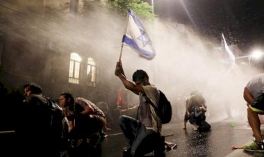 İşgalci İsrail'in muhalefetinden iç savaş uyarısı