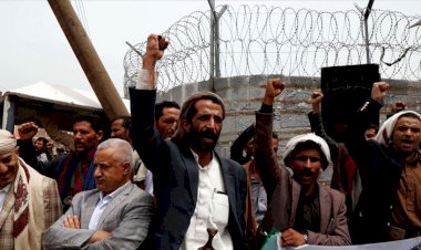 Yemenliler Sokotra'da BAE destekli güçleri protesto etti