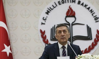 Okullar 31 Ağustos'ta uzaktan eğitimle açılacak