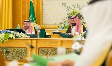 Suudi Arabistan: Bölgede İran'ın elini kolunu bağlayacak her türlü adımı destekliyoruz