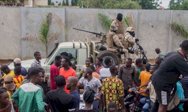 İslam İşbirliği Teşkilatından Mali'de 'barışçıl yol bulunması' çağrısı