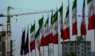 E3 ülkeleri, ABD'nin İran'a yaptırım girişimine karşı çıktı