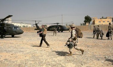 Koalisyon güçleri bir üssü daha Irak'a teslim etti