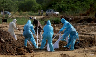 Hindistan'da COVID-19 kaynaklı ölü sayısı 50 bine yaklaştı