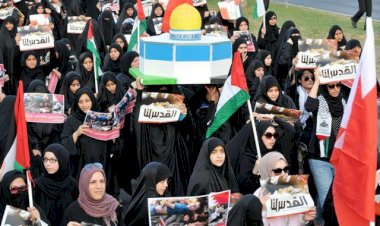 Bahreyn halkı ihanet anlaşmasına karşı ayakta