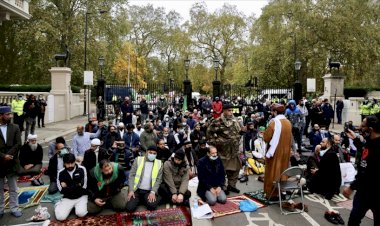 Fransa ve Macron, Londra'da protesto edildi
