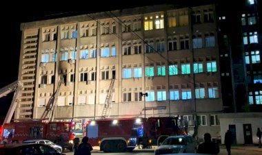 Romanya'da Kovid-19 hastanesinde yangın: 10 ölü