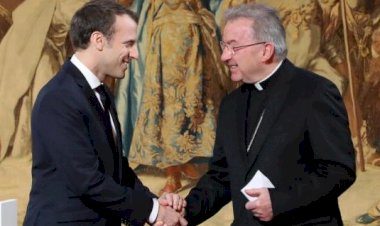 Vatikan'ın Paris Büyükelçisi Başpiskopos Ventura'ya 'cinsel saldırıdan' hapis cezası