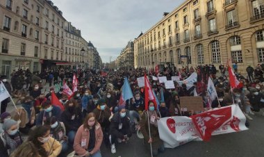 Fransa'da protestolar yeniden başladı