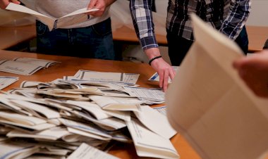 Bosna Hersek'teki Srebrenitsa ve Doboj'da 'usulsüzlük' nedeniyle seçimler iptal edildi