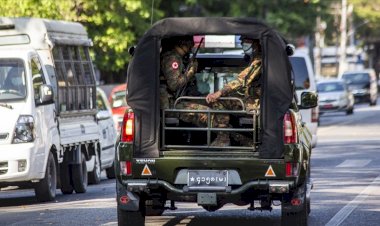 Myanmar'da bilgisayar korsanları, orduya ait sitelere saldırdı