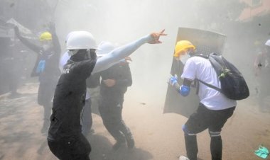 Myanmar'da 'işkenceyle ölüm' iddiasının ardından sokaklar yine karıştı