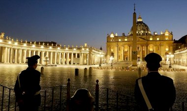 Vatikan'dan 'eşcinsel birliktelikler kutsanamaz' kararı