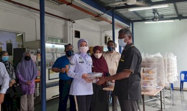 Malezyalı kuruluşlar, Uygurlu Müslümanların yaşadıklarına dikkati çekmek için Uygur ekmeği dağıttı