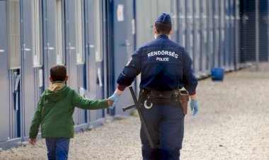 HRW: Fransız polisi refakatsiz çocukları sınırdan çevirerek uluslararası hukuku çiğniyor