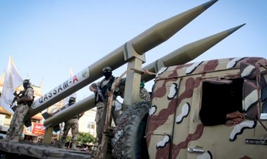 Kassam füzeleri Tel Aviv Havalimanı'na uçuşları durdurdu