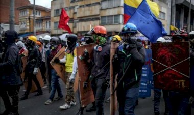 Kolombiya'da hükümet karşıtı protestolar yeniden başladı